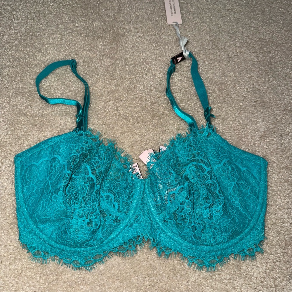 Victoria's Secret Teal Lace Bra